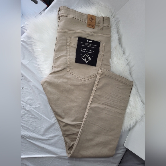 NEW- Point Zero Men Sam Hybrid Sweat Jeans , Size 38 X 32 - Picture 1 of 6